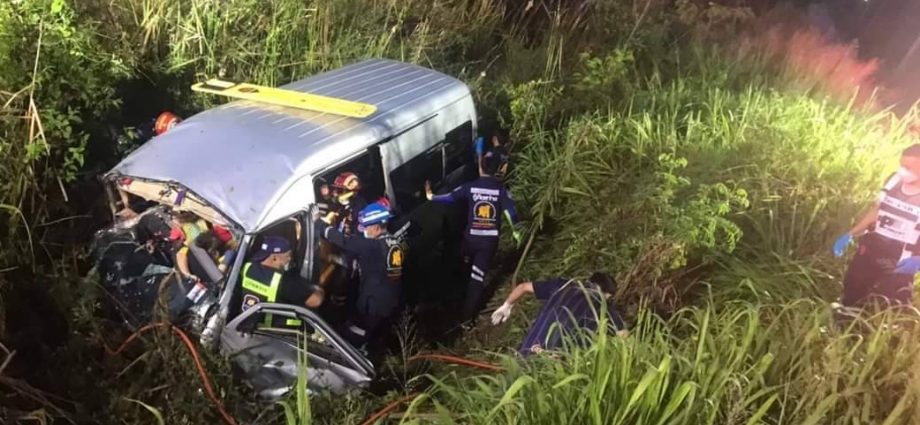 8 killed, 2 hurt in van taking passengers to make merit