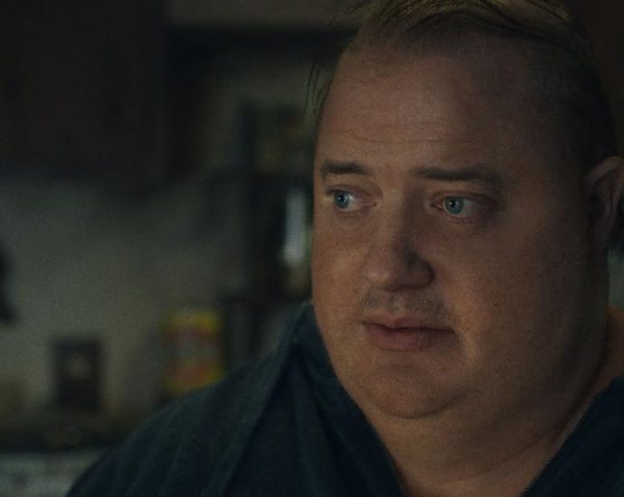 Brendan Fraser transforms into a 600 pound man in ‘The Whale’