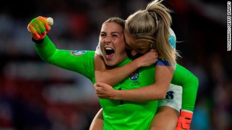 ‘That was lit’: Stunning Alessia Russo back-heel goal has fans gushing as England advances to Euro 2022 final