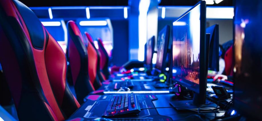 2 e-sports players charged with match-fixing, gambling during tournament