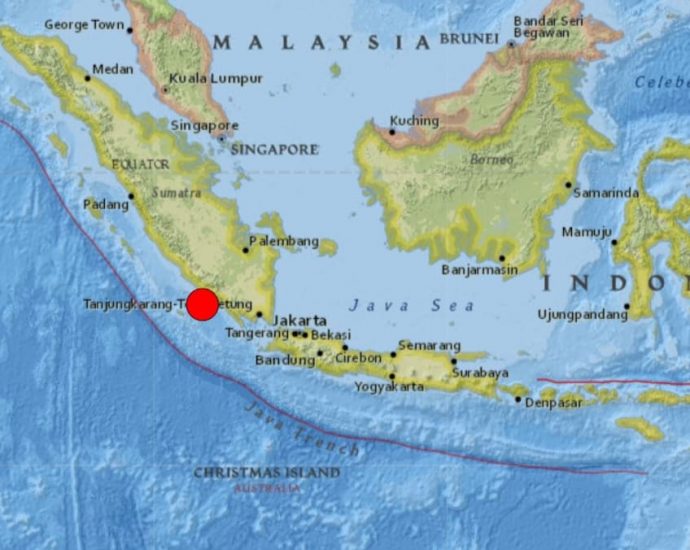 6.4-magnitude earthquake hits southern Sumatra, Indonesia