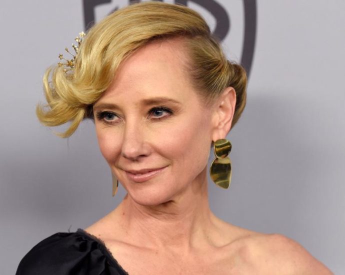 Anne Heche is ‘not expected to survive,’ family says in statement