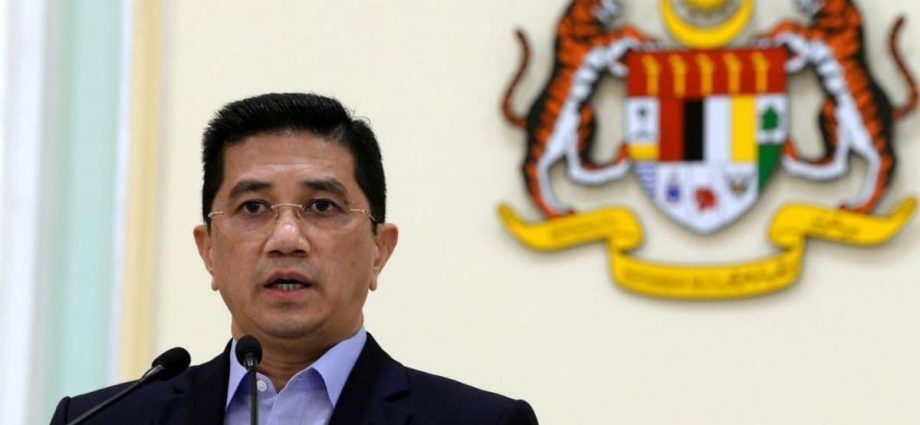 Azmin sidesteps question on DPM candidacy, stresses Bersatu and PN’s role in strengthening Malaysia government