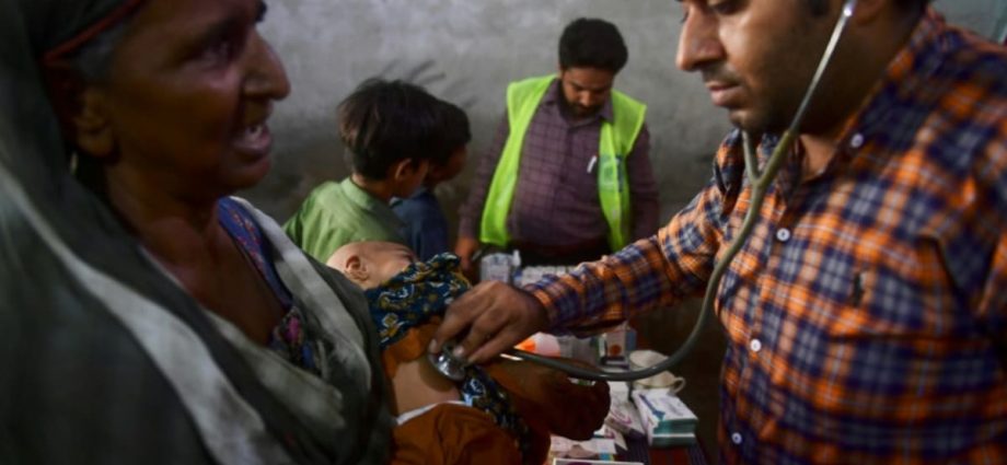 ‘Burning with pain’: Pakistan floods threaten major health crisis