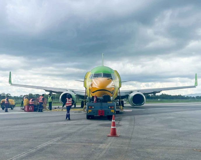 Chiang Rai airport reopens as stranded Nok Air plane removed