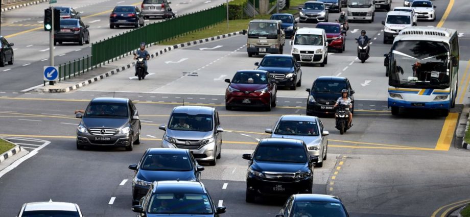 COE prices for larger cars fall in first bidding exercise under new quota-counting method
