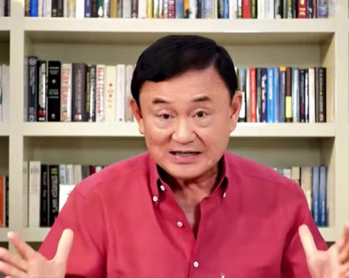 Court favours Thaksin in B17bn tax case