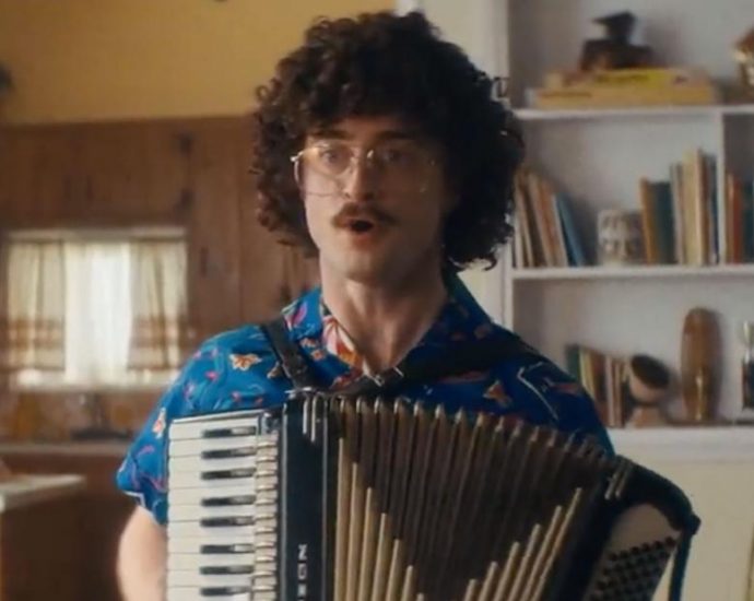 Daniel Radcliffe gets weird in this new trailer for ‘Weird: The Al Yankovic Story’