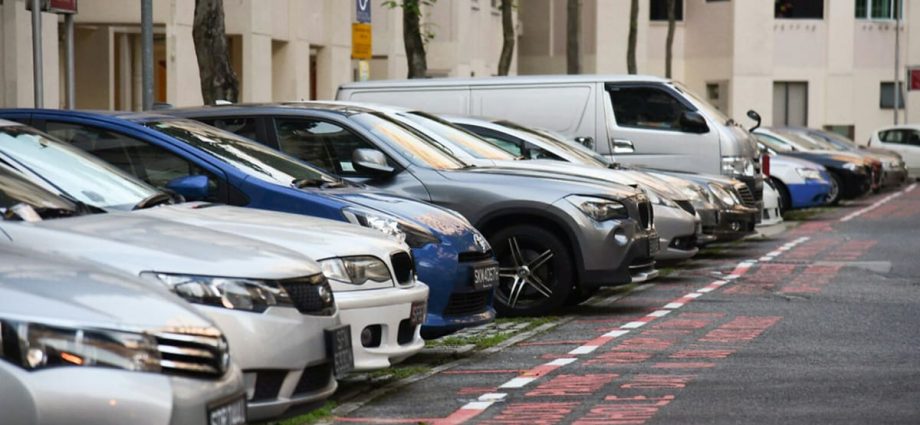 Extended grace period for short-term parking at HDB, URA car parks to be reduced to 15 minutes from Sep 1