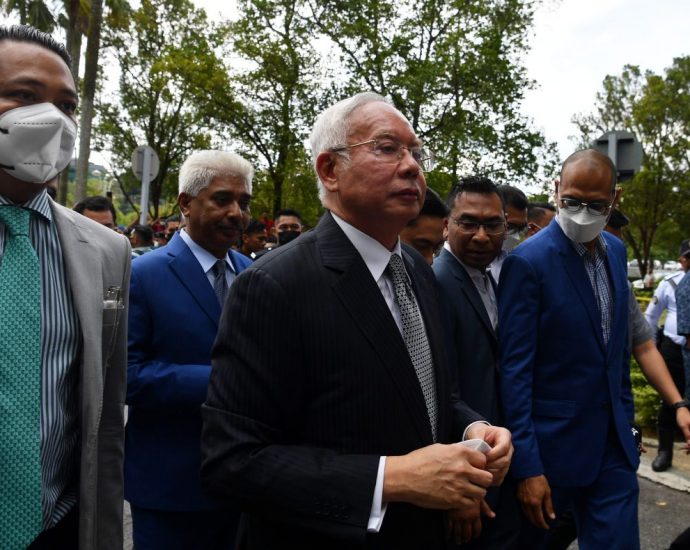 Final SRC appeal: Apex Court upholds Najib's guilty verdict