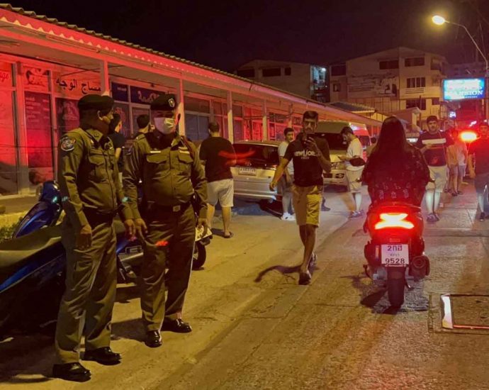 Foreign street racers arrested in Pattaya