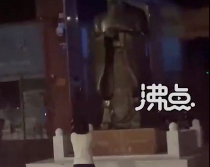 ‘Forgive me’: crying girl in China filmed begging Confucius statue’s forgiveness for low test mark renews academic pressure debate, goes viral