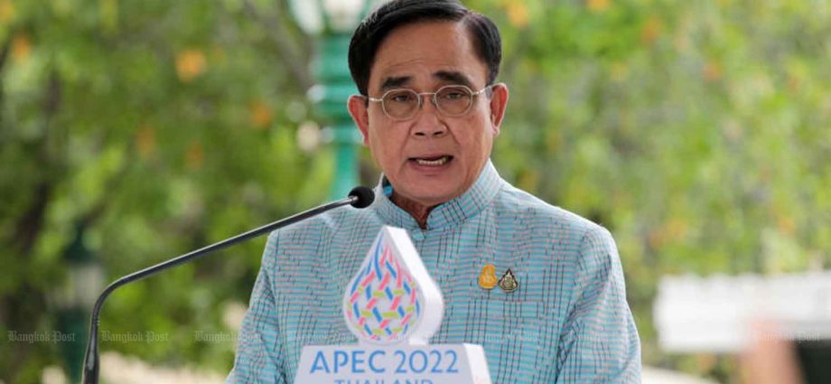 Group wants opinions on Gen Prayut’s tenure