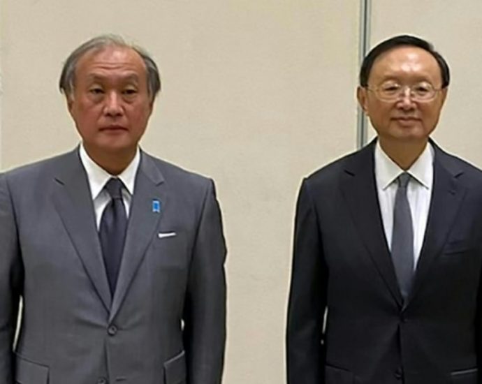 High-ranked Japan and China officials hold seven-hour talks