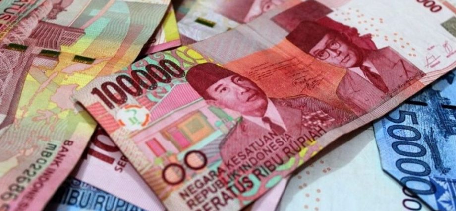 Indonesia rupiah hits two-month high among mixed Asian FX