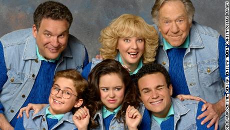 Jeff Garlin’s character killed off ‘The Goldbergs’