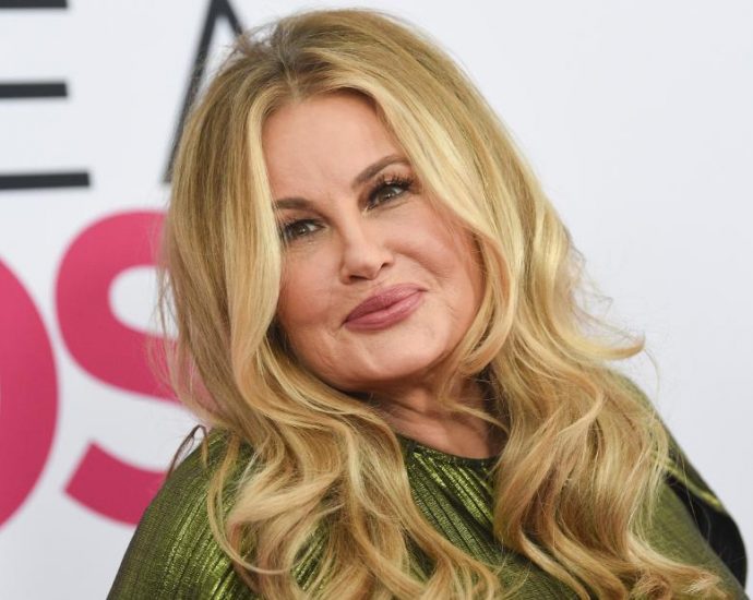 Jennifer Coolidge says playing Stifler’s mom in ‘American Pie’ helped her sex life