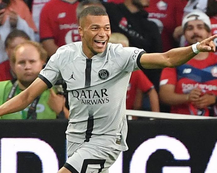 Kylian Mbappé scores a hat-trick — including 8-second goal from kick-off — as Paris Saint-Germain puts seven goals past Lille