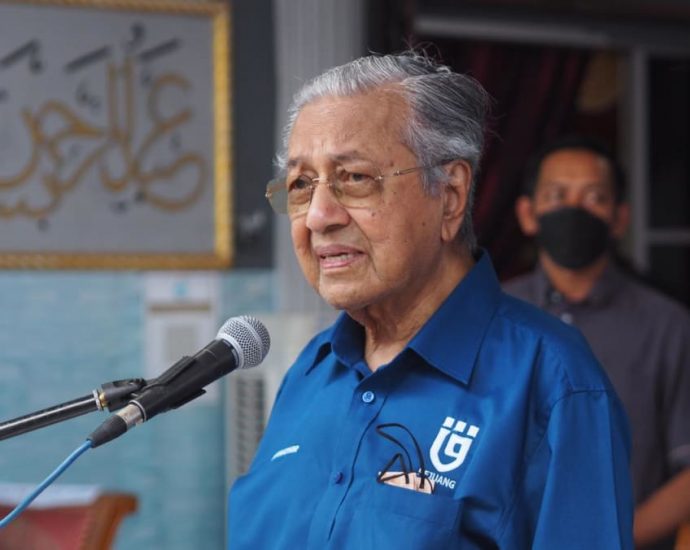 Malaysia ex-PM Mahathir launches new Malay movement, eyes 120 seats in next general election