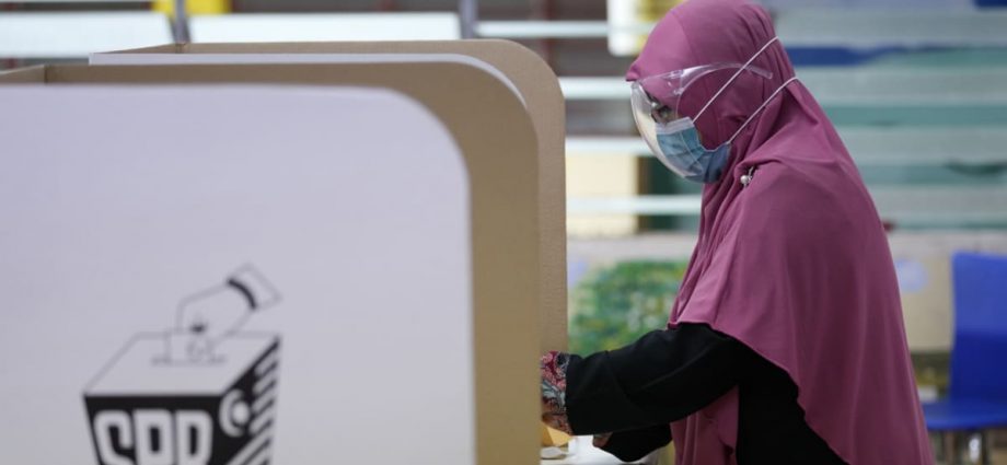 Malaysia’s Election Commission says ready for GE15, cost estimated to be RM1 billion: Report