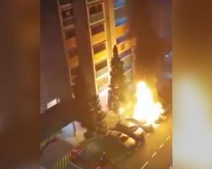 Man, 31, dies more than a month after suffering burns in Bukit Panjang car blaze