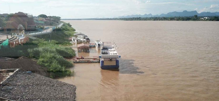 Mekong provinces warned of flood danger Aug 14-18