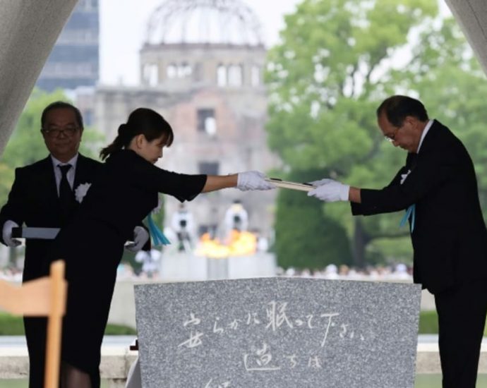 Nuclear weapons a ‘loaded gun’, UN chief warns in Hiroshima