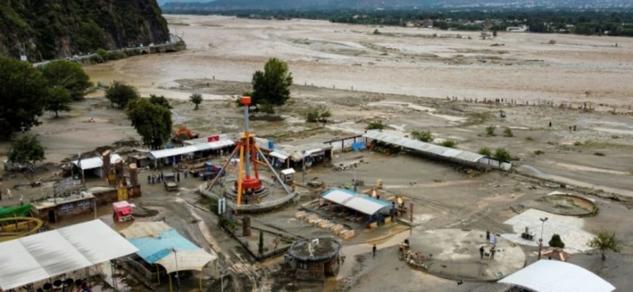 Pakistan orders thousands to evacuate near flood-swollen rivers