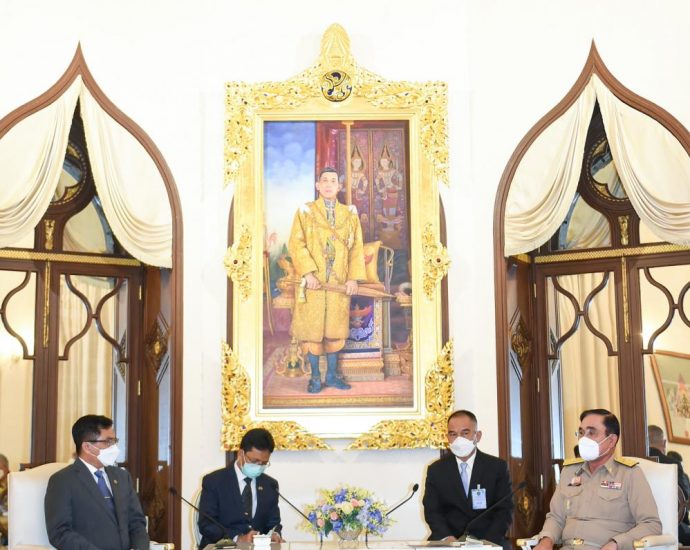 Premier welcomes new Myanmar envoy