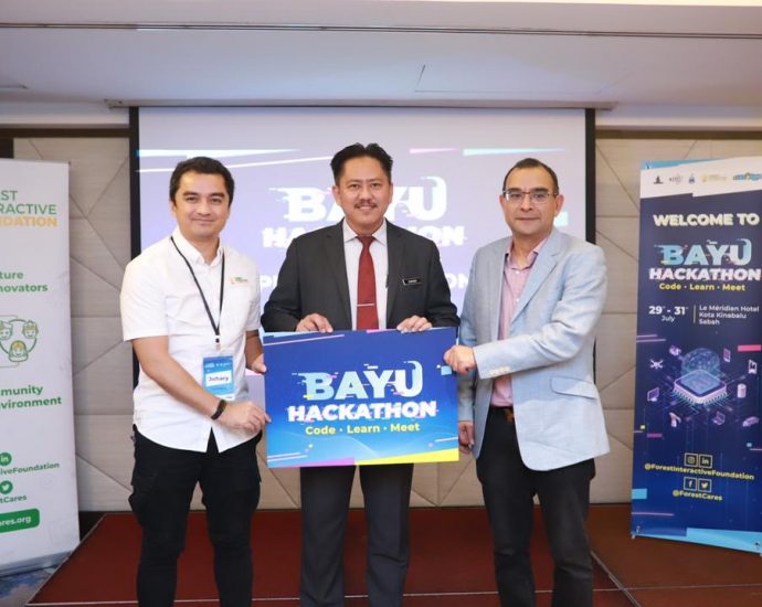 Public transport startup Transbot wins Bayu Hackathon 2022