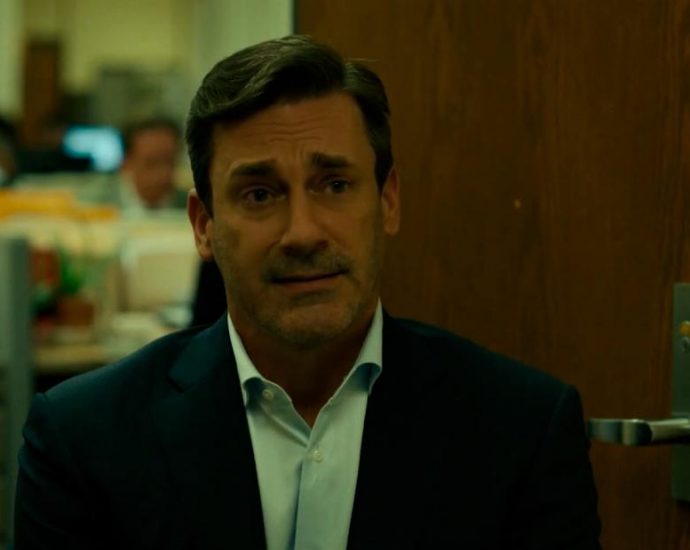 See Jon Hamm as ‘Fletch’ in the first trailer for ‘Confess, Fletch’