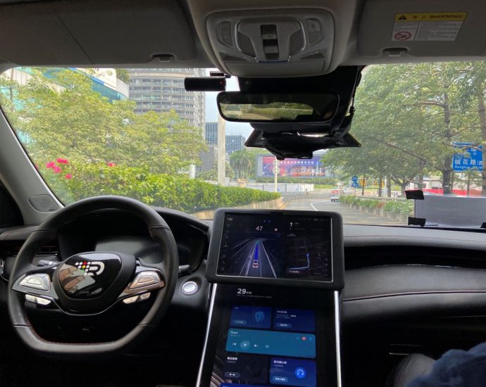 Shenzhen accelerates China's driverless car dreams