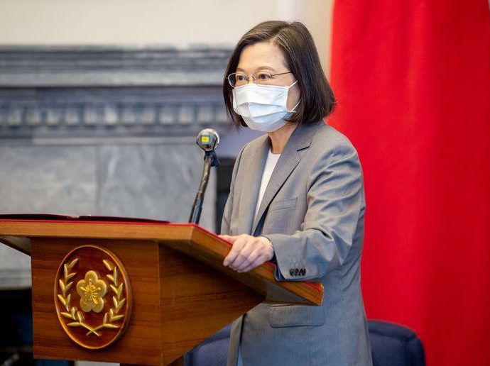 Taiwan president tells Indiana governor that democratic allies must stand together