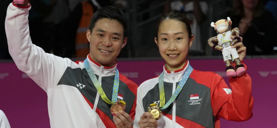 Terry Hee and Jessica Tan win Singapore’s first Commonwealth Games badminton mixed doubles gold