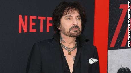 Tommy Lee blames nude Instagram photo on ‘bender’