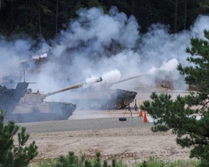 US, South Korea stage largest combined military drills in years