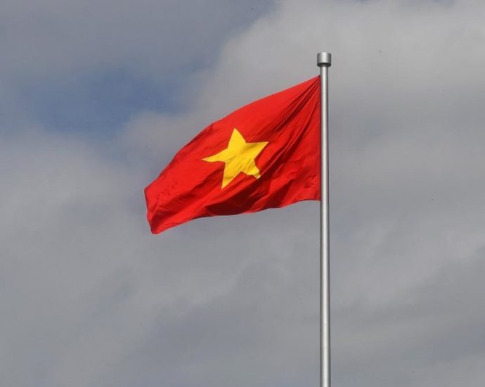 Vietnam considers US.7 billion high-speed railway