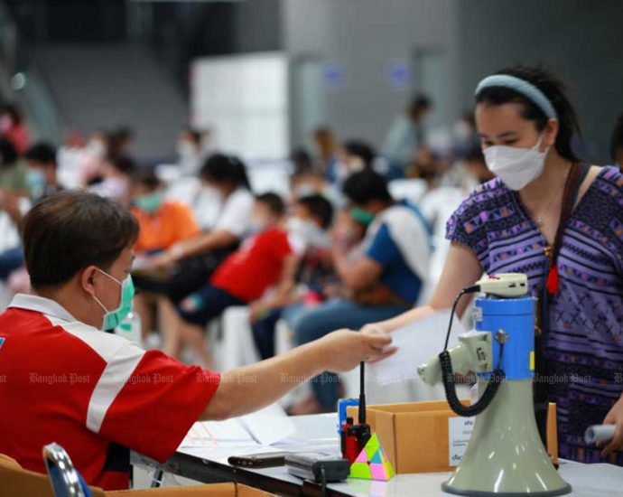 Bang Sue vaccine services to end this month