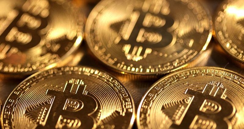 Bitcoin bounces above $20,000 for first time in about a week