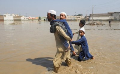 Blame government, rich nations for Pakistan floods