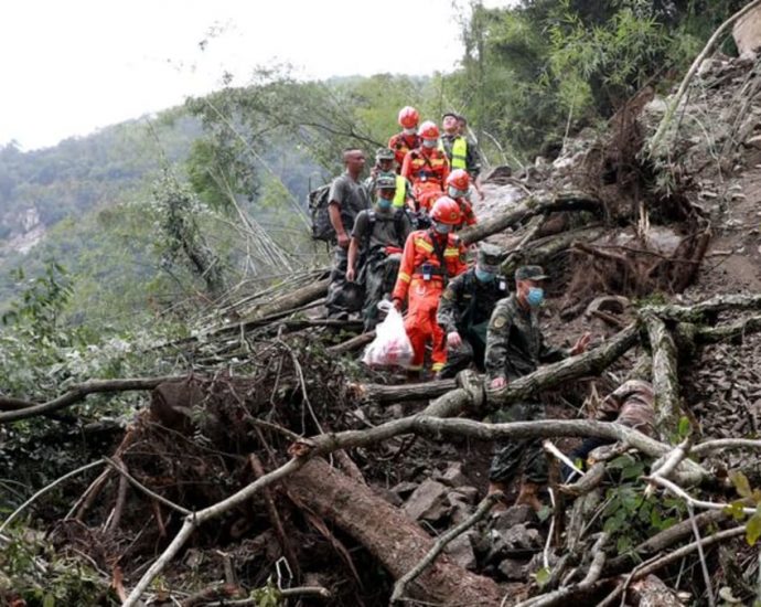 China clears roads to earthquake epicentre, death toll rises to 74