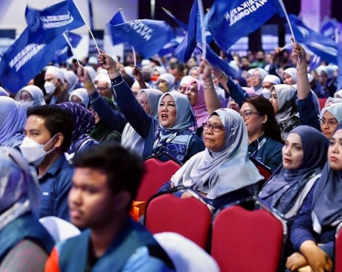 Commentary: Malaysia’s multi-coalition platter spices up talk of fragmented parliament