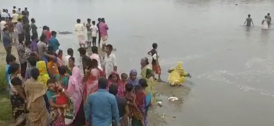 Death toll in Bangladesh pilgrim boat capsize rises to 66