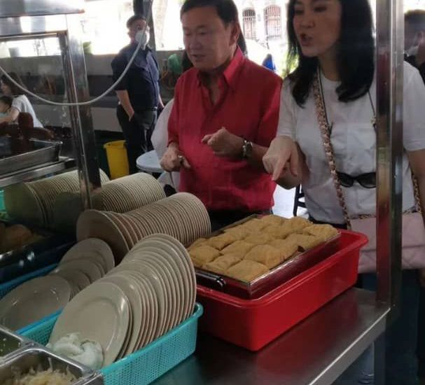 Former Thai premiers spotted in Penang market