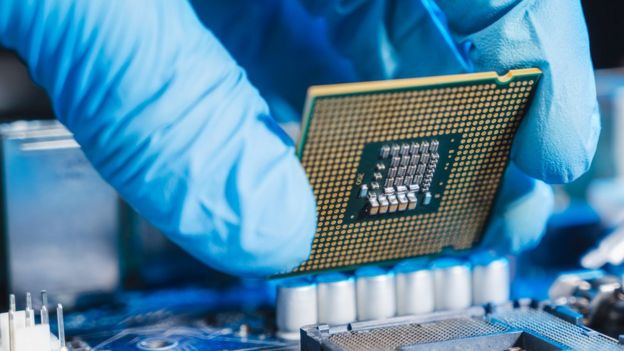 Foxconn and Vedanta to build $19bn India chip factory