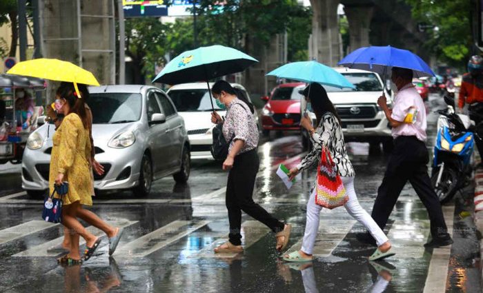 Heavy rain forecast nationwide