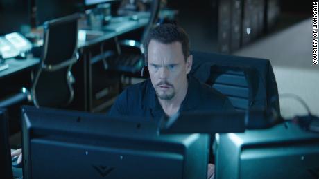 Kevin Dillon goes from ‘Entourage’ to action star alongside Bruce Willis