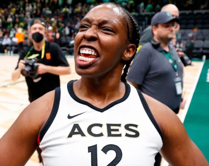 Las Vegas Aces beat Seattle Storm in OT in Game 3 of WNBA playoffs series after remarkable end to regulation time