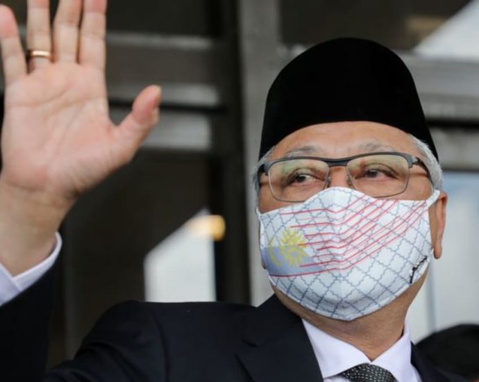 Malaysia PM orders misconduct probe into former attorney-general