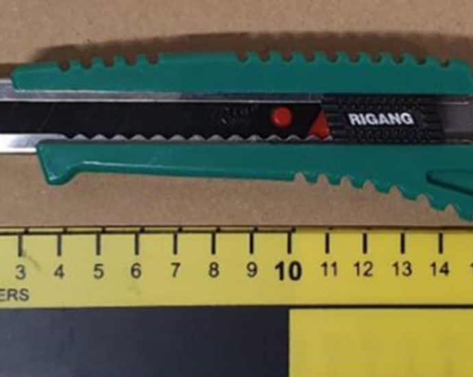 Man arrested in Beach Road for allegedly assaulting another man with dangerous weapon